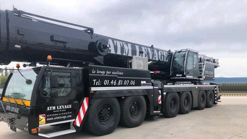 grue mobile 300 tonnes